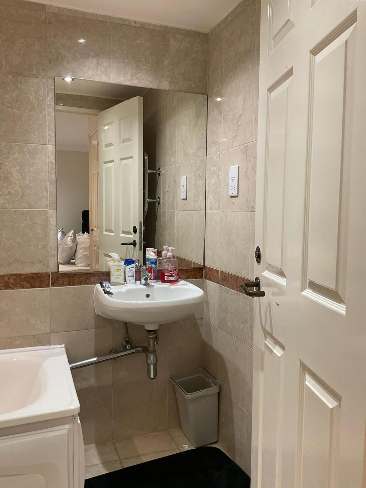 Appartement 2 Bedroom Flat With 24 7 Security And Concierge *