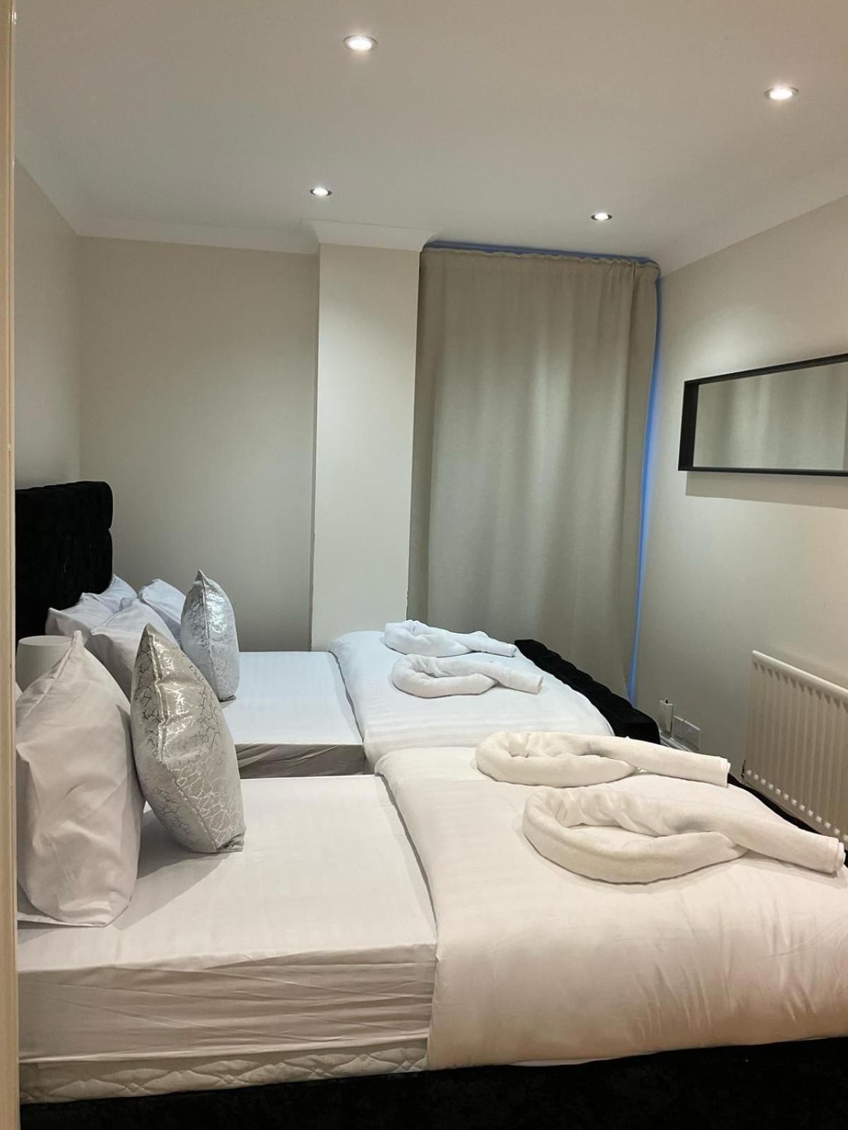 Appartement 2 Bedroom Flat With 24 7 Security And Concierge Londres